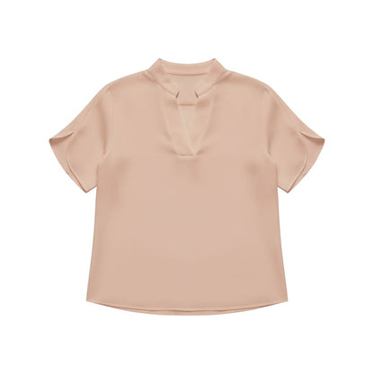 Short-sleeved top with V-neck and loose cut