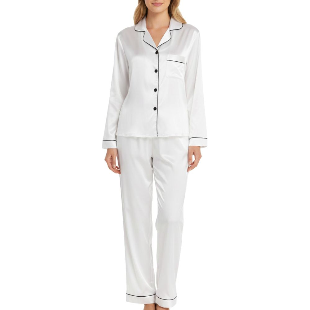 Comfortable satin pajama set for women