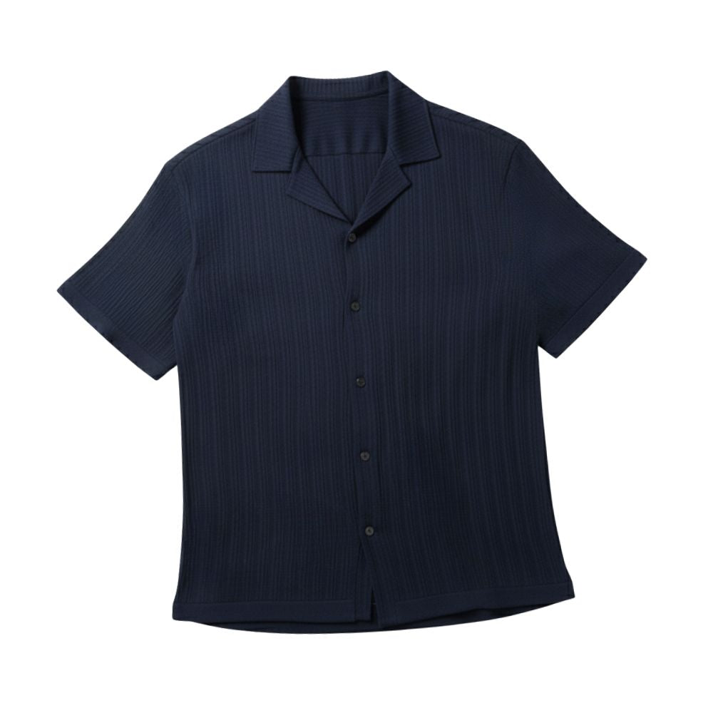 Men's short-sleeved shirt with a lapel collar and a textured surface