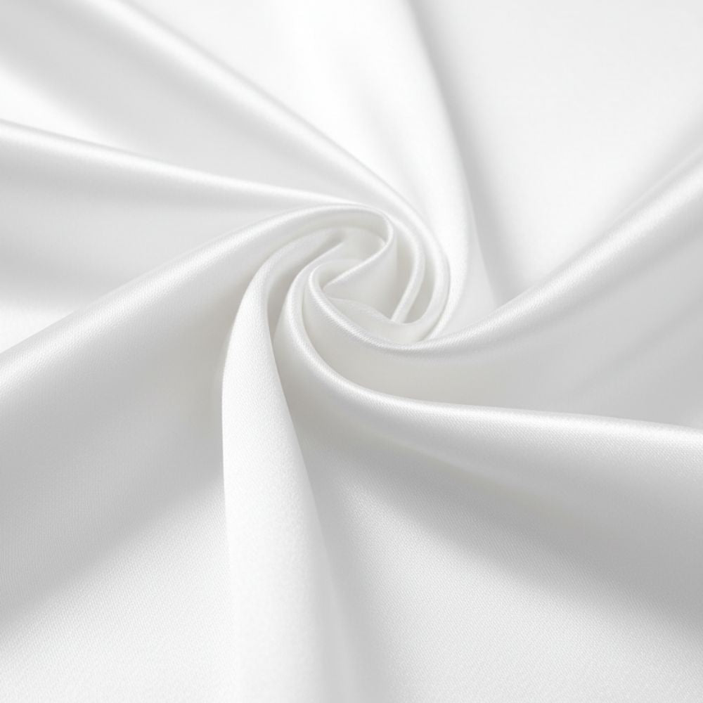 Comfortable satin pajama set for women