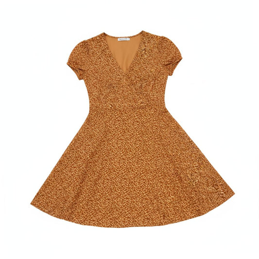 Elegant maxi dress for women with V-neck