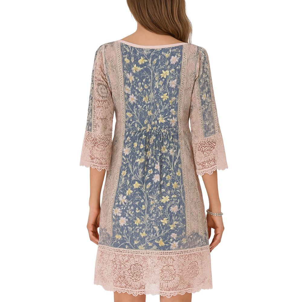 Stylish dress with lace decoration