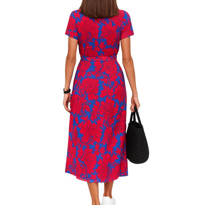 Sleeveless maxi dress with round neck and all-over pattern